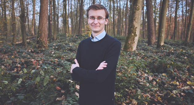 "Start-ups sollten ihre Angebote besser bündeln" - Simeon Atkinson ist Geschäftsführer der Agentur Achtung! InnoHealth. Der Kommunikator begleitet bereits seit 2016 Start-ups im Gesundheitswesen - Foto: Achtung!