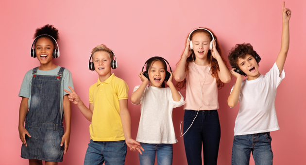 Wort & Bild baut Medizini-Angebot aus - Der neue 'Medizini'-Podcast 'Taxi ins Mich' will Kinder auf unterhaltsame Weise medizinisches Wissen vermitteln - Foto: Prostock-Audio/AdobeStock