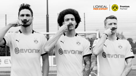 Die BVB-Stars Mats Hummels, Axel Witsel und Marco Reus (v.l.) sind die Gesichter der Movember-Kampagne von LOral Men Expert (Foto: denkwerk)