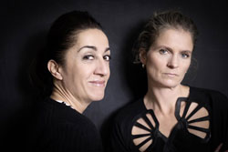 Die YeS Ideas-Geschftsfhrerinnen Taran Yuson und Nadia Schliephake (v.l.) gewinnen Babor als Neukunden (Foto: YeS Ideas)
