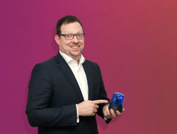 Julian Weinert startet in Stuttgart eine Innovations-Agentur (Foto: Ambulance)